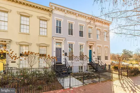 324 2nd St SE, Washington, DC 20003