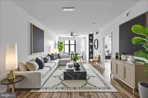 400 Massachusetts Ave NW #405, Washington, DC 20001