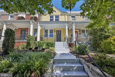 2008 C St NE, Washington, DC 20002