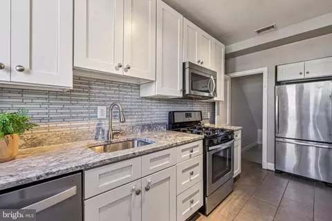 2008 C St NE, Washington, DC 20002 photo 13