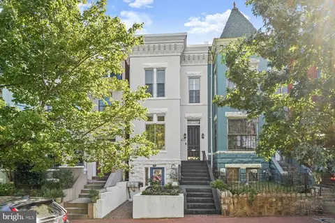 433 10th St NE, Washington, DC 20002