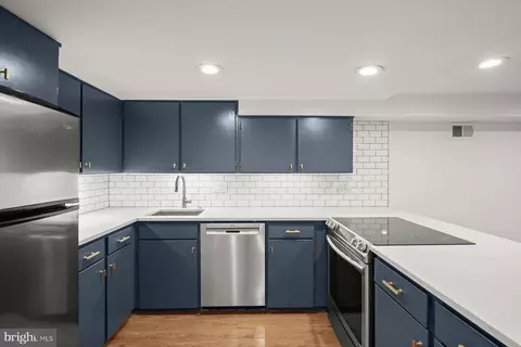 433 10th St NE, Washington, DC 20002 photo 26