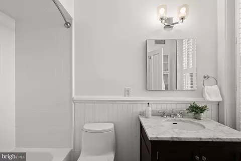 433 10th St NE, Washington, DC 20002 photo 18