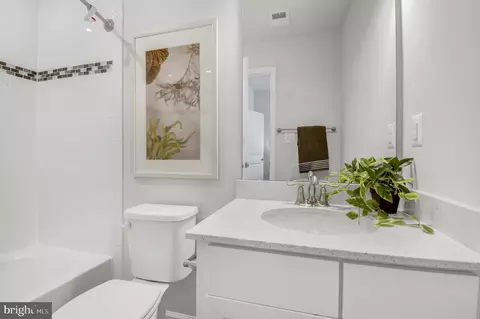 3706 Jamison St NE, Washington, DC 20018 photo 18