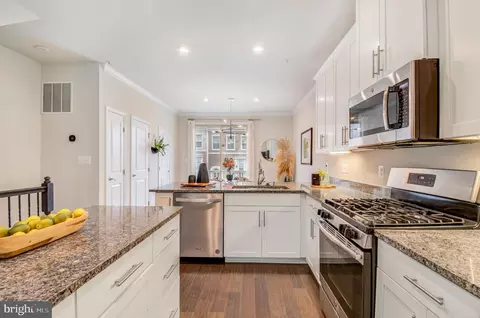 3706 Jamison St NE, Washington, DC 20018 photo 8