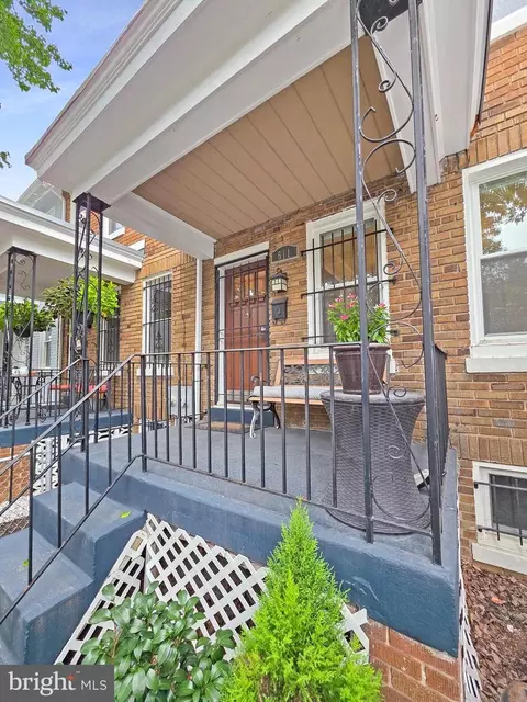 611 Morton Pl NE, Washington, DC 20002
