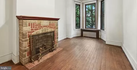 223 C St SE, Washington, DC 20003 photo 6