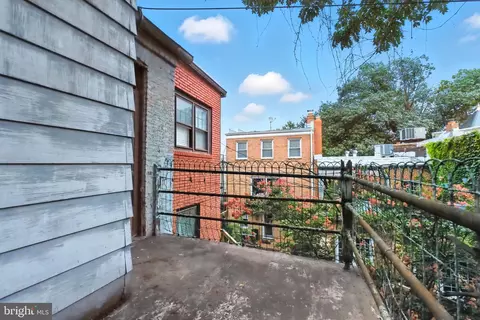 223 C St SE, Washington, DC 20003 photo 21