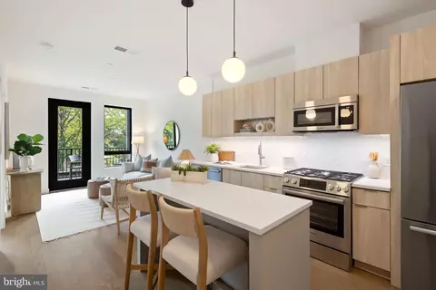 7175 12th St NW #305, Washington, DC 20011
