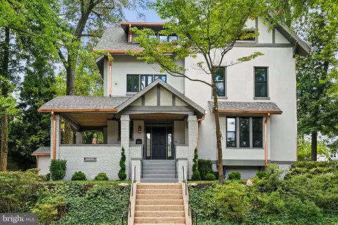 3748 Huntington St NW, Washington, DC 20015
