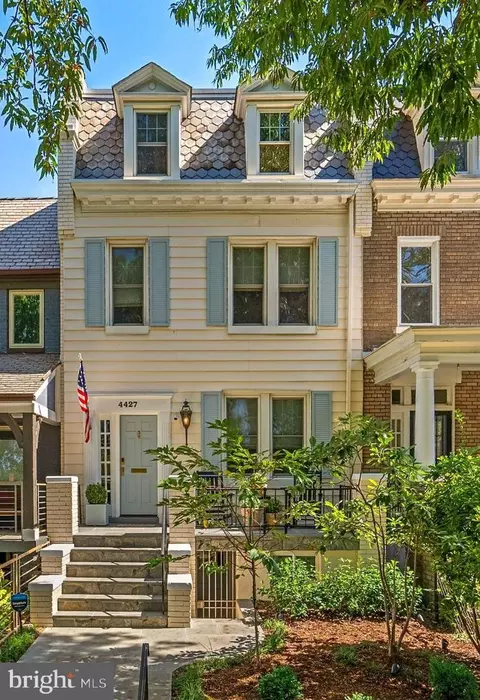 4427 Iowa Ave NW, Washington, DC 20011