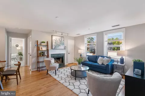 730 11th St NE #203, Washington, DC 20002