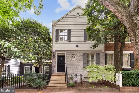 3334 Reservoir Rd NW, Washington, DC 20007