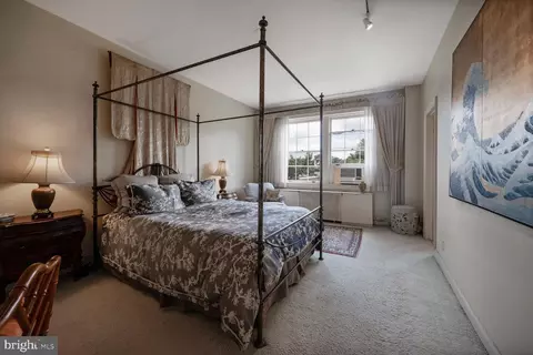 Bedroom - 2737 Devonshire Pl NW #418, Washington, DC 20008 photo 2 of 3