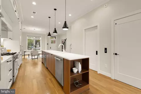 1311 D St SE, Washington, DC 20003 photo 15