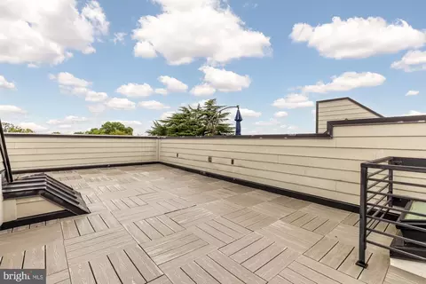 1311 D St SE, Washington, DC 20003 photo 54