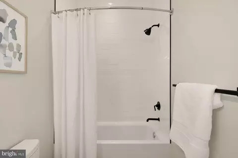 1311 D St SE, Washington, DC 20003 photo 52