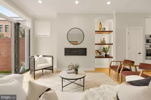 1311 D St SE, Washington, DC 20003 photo 19