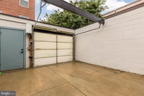 1311 D St SE, Washington, DC 20003 photo 25
