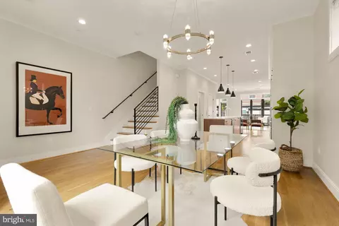 1311 D St SE, Washington, DC 20003 photo 10