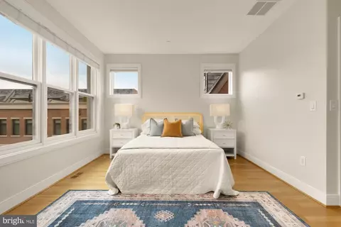 1311 D St SE, Washington, DC 20003 photo 36