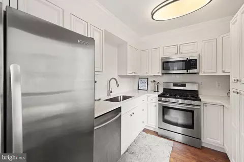 1245 13th St NW #516, Washington, DC 20005 photo 14