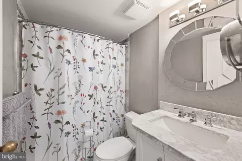 1245 13th St NW #516, Washington, DC 20005 photo 18