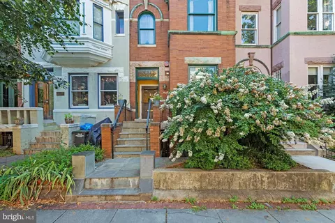 1713 18th St NW #B, Washington, DC 20009