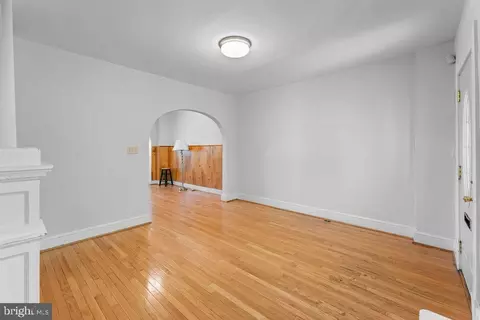 120 18th St SE, Washington, DC 20003 photo 6