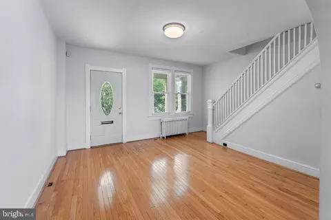 120 18th St SE, Washington, DC 20003 photo 7