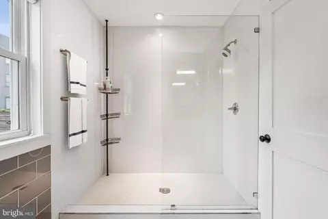 Bath - 1239 Simms Pl NE #1, Washington, DC 20002 photo 2 of 2