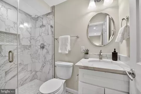 Bath - 2016 4th St NE #1, Washington, DC 20002 photo 1 of 2