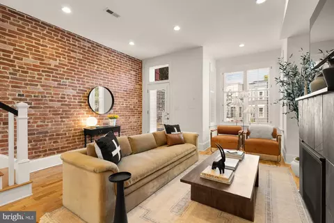 1523 1st St NW #B, Washington, DC 20001