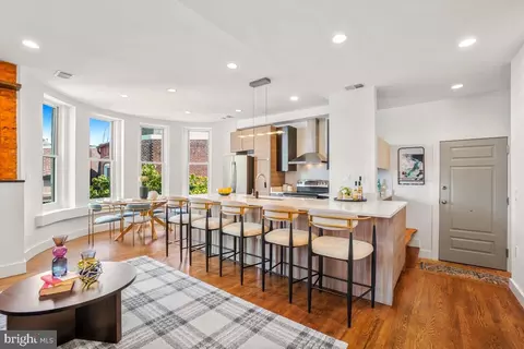 2107 S Street St NW #M, Washington, DC 20008