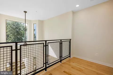 Entry Way - 1809 3rd St NE #1, Washington, DC 20002 photo 3 of 3