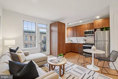 1401 Columbia Rd NW #403, Washington, DC 20009