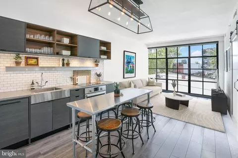 2030 8th St NW #301, Washington, DC 20001