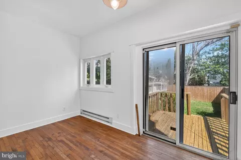 438 16th St SE, Washington, DC 20003 photo 7