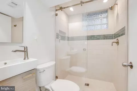 Bath - 1809 12th St NW, Washington, DC 20009 photo 5 of 5
