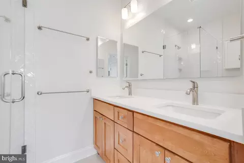 Bath - 1809 12th St NW, Washington, DC 20009 photo 2 of 5