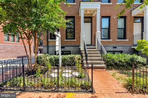 Exterior - 412 13th St SE, Washington, DC 20003 photo 2 of 14
