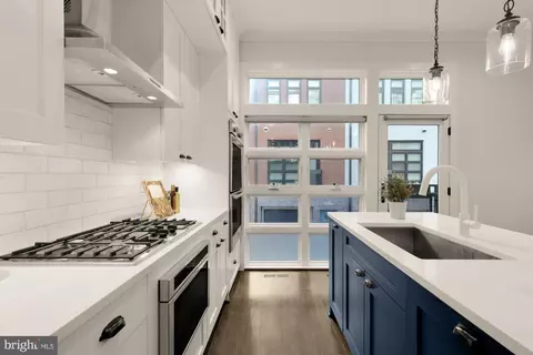 Kitchen - 412 13th St SE, Washington, DC 20003 photo 3 of 7