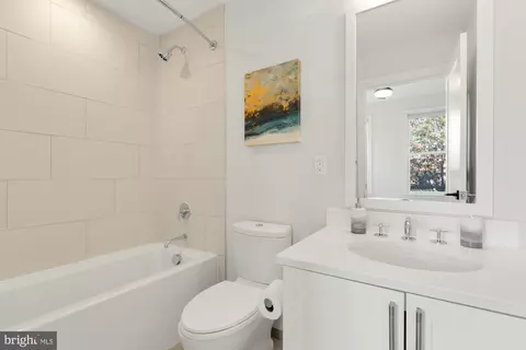 Bath - 412 13th St SE, Washington, DC 20003 photo 3 of 5
