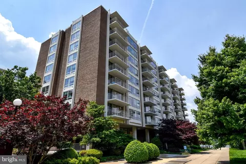 1435 4th St SW #B108, Washington, DC 20024