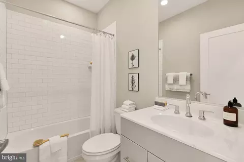 Bath - 3052 7th St NE, Washington, DC 20017 photo 3 of 3