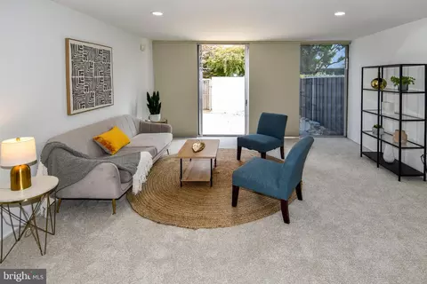 354 N Street St SW #354, Washington, DC 20024