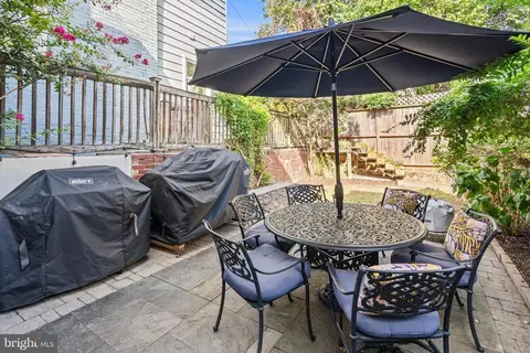 207 10th St NE, Washington, DC 20002 photo 19