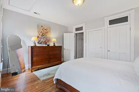 207 10th St NE, Washington, DC 20002 photo 24