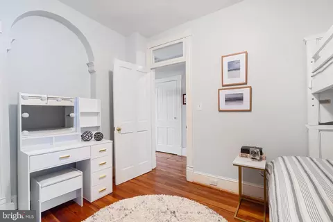 207 10th St NE, Washington, DC 20002 photo 29