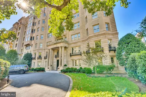 1026 16th St NW #505, Washington, DC 20036
